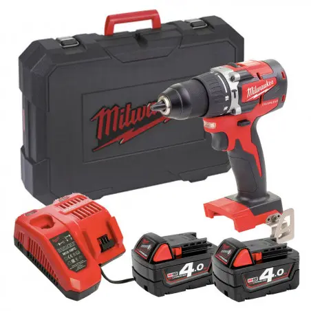 [092839] Milwaukee 4933464537 Trapano Avvitatore Percussione M18 CBLPD-402C con 2 Batterie 4Ah + Caricabatterie + Valigia