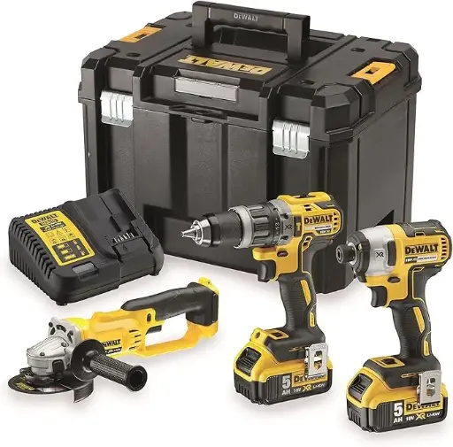 [105471] DeWalt DCK383P2T-QW Set 3 Trapano Avvitatore Smerigliatrice con Valigia + 2 Batterie + Caricabatterie